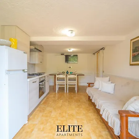 A Due Passi Dal Mare Villa