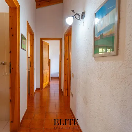 Magnifica Immersa Nella Natura Con Privata A Due Passi Dal Mare *